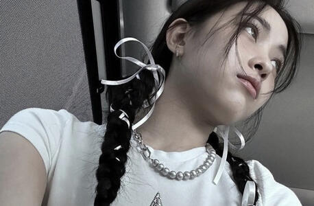 ABOUT: hii, i'm sysia !!! i'm 20 and i go by she/her. my mbti is infp and i'm virgo.